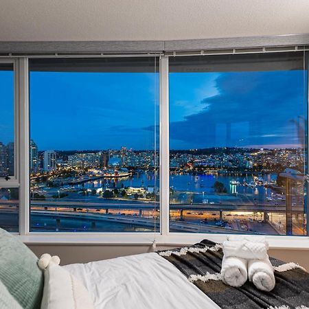 Condo In Downtown Vancouver - Near Rogers Arena Extérieur photo