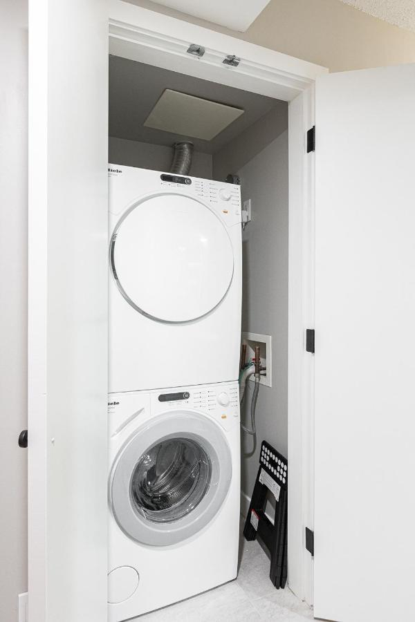 Condo In Downtown Vancouver - Near Rogers Arena Extérieur photo