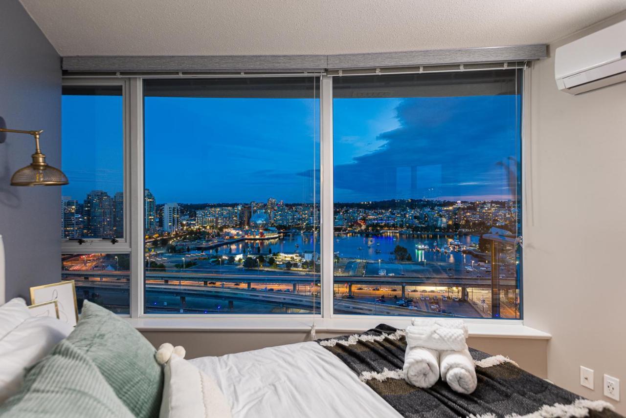 Condo In Downtown Vancouver - Near Rogers Arena Extérieur photo