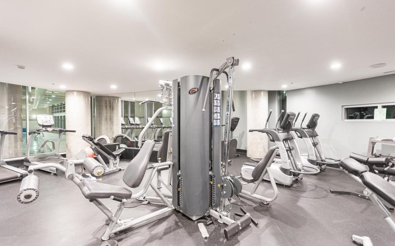 Condo In Downtown Vancouver - Near Rogers Arena Extérieur photo